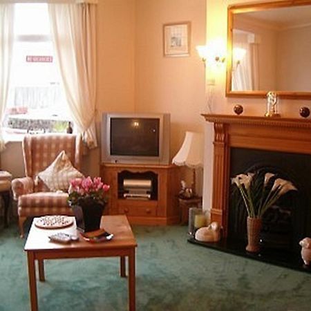 Bed and Breakfast The Adelphi Paignton Exterior foto